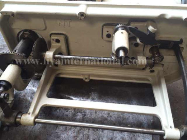 handle operated chain stitch embroidery machine